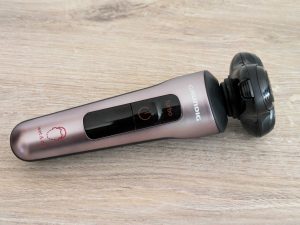 Titelbild des Grundig ProClub MS 8130 Rasierers (2)