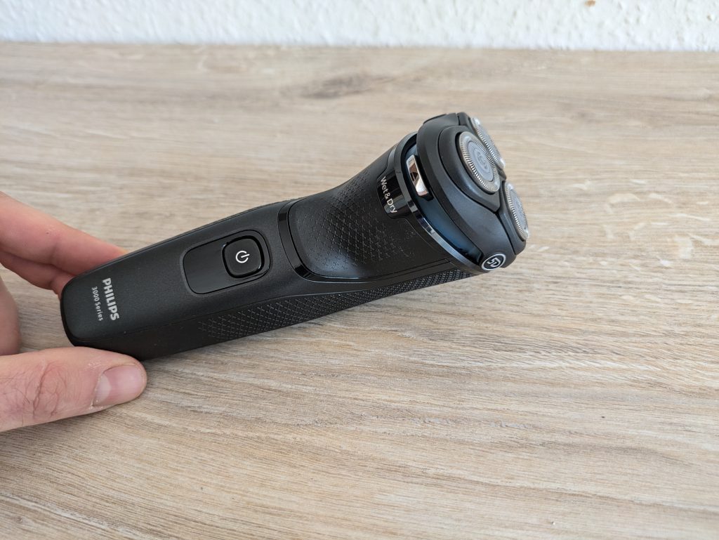 Titelbild des Philips Shaver Series 3000 Modell S314500 Rasierers (2)
