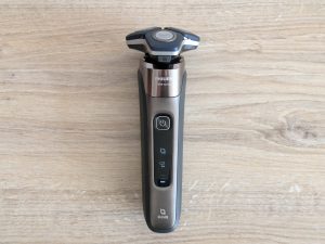 Titelbild des Philips Shaver Series 7000 Modell S788735 Rasierers (2)