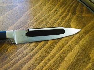 Trilancer-Messerschärfer Winkelführung auf Messer