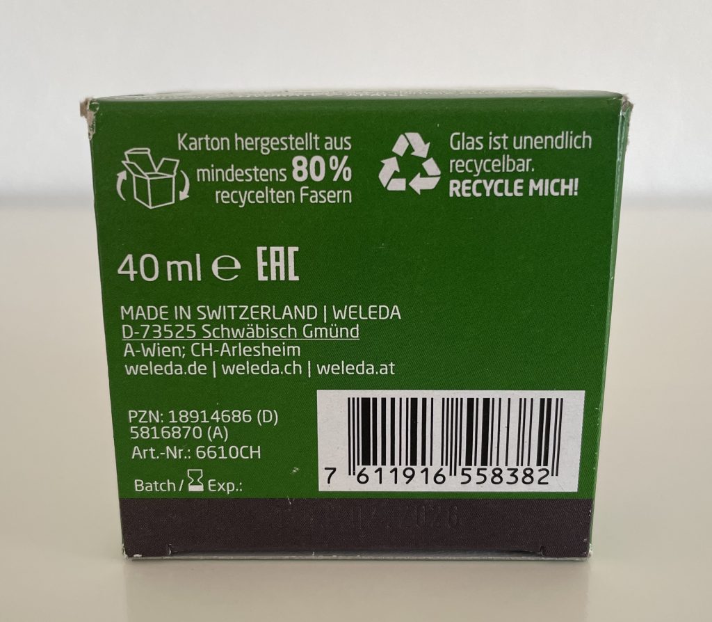 WELEDA Skin Food Feuchtigkeit & Glow Gesichtscreme in der Verpackung von unten