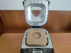 Elite Gourmet EBM8103B Brotbackautomat Zubehör verpackt