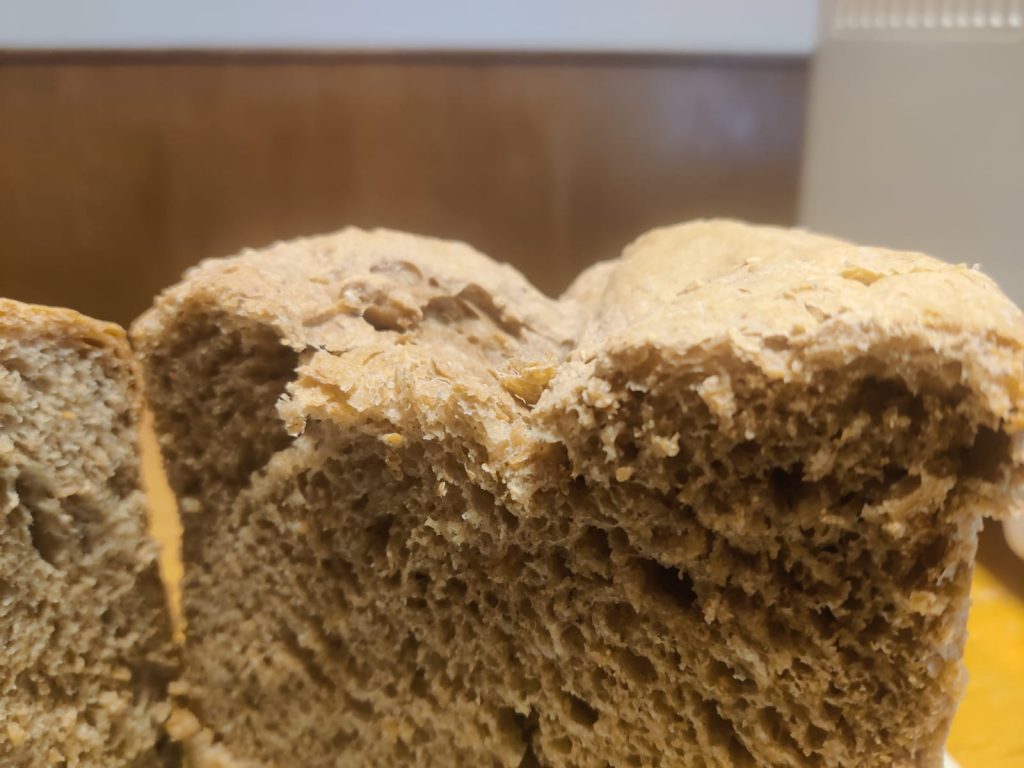 Russell Hobbs 27260-56 Brotbackautomat fertiges Brot mit Kruste