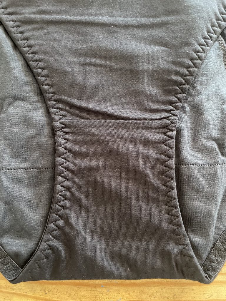 neonie by Intimate Portal Hipster-Panty Periodenunterwäsche Nahaufnahme Schritt