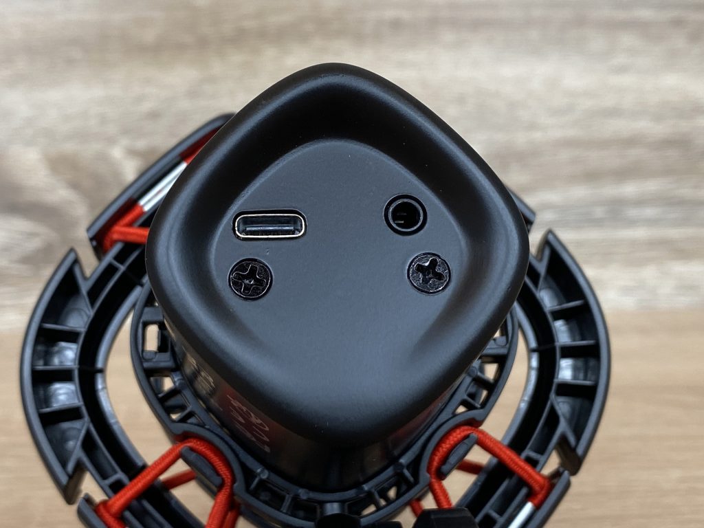 Tonor Orca 001 Mikrofon Detail Unterseite
