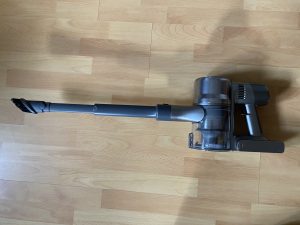 Dreame R20 Akku-Staubsauger mit ausgezogener Fügendüse