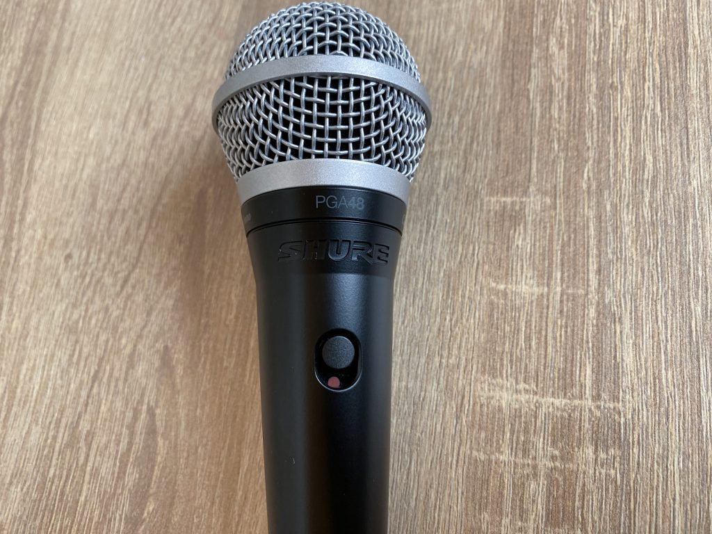 Shure PGA48 Mikrofon Detail Schalter eingeschaltet