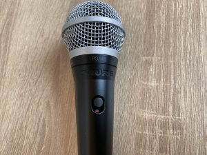 Shure PGA48 Mikrofon Detail Schalter eingeschaltet