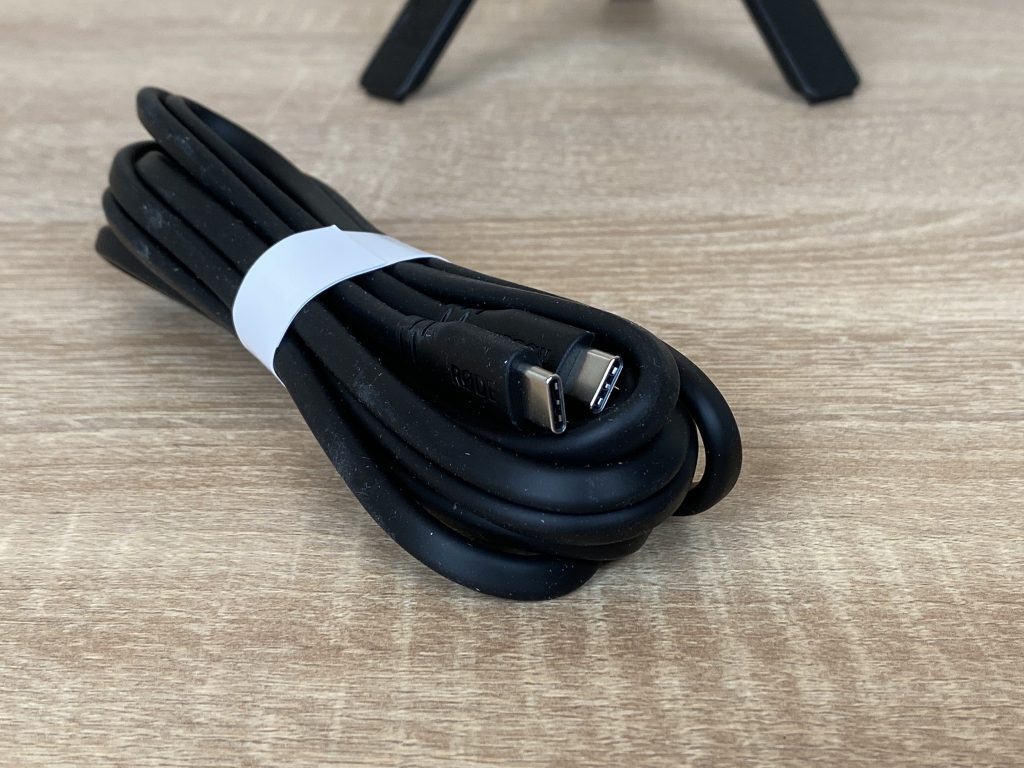 RØDE NT-USB+ Mikrofon Detail USB-C-Kabel