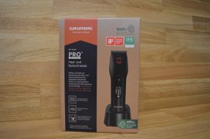 Grundig MC 9030 Bartschneider Verpackung Frontansicht