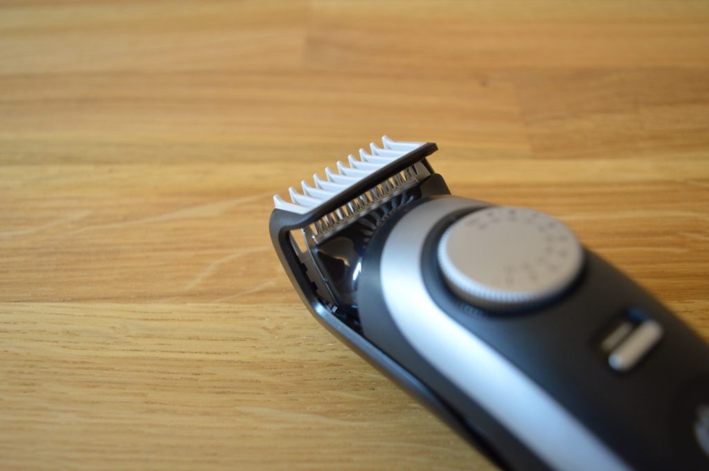 Braun BT9420 Bartschneider Ansicht Kammaufsatz