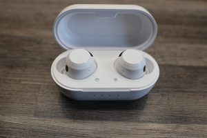 Teufel Real Blue TWS 3 offen mit Hörern
