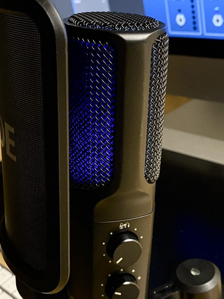 RØDE NT-USB+ Mikrofon Detail Beleuchtung