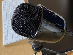 Amazon Basics LJ-DCM-001 Mikrofon Stumm geschaltet
