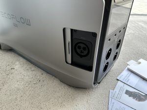 12-EcoFlow-DELTA-Pro-3-anschlussmöglichkeit