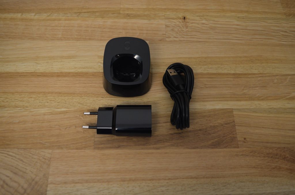 Grundig MC 9030 Bartschneider Netzteil und Ladestation