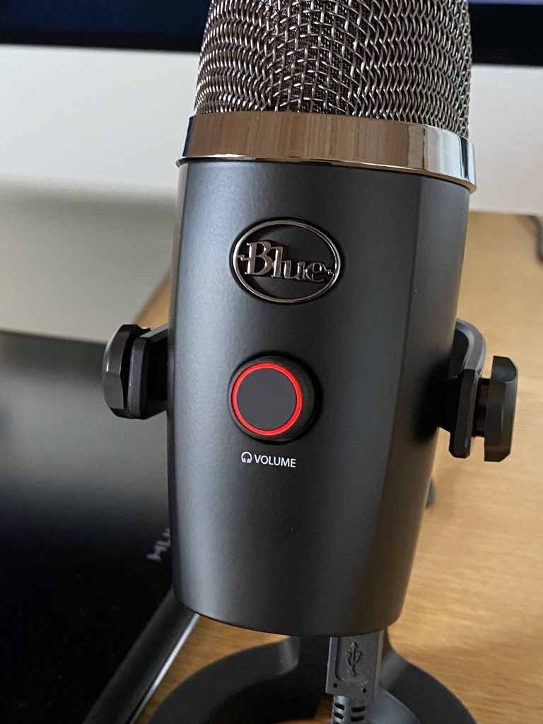 Logitech G Blue Yeti Nano Mikrofon stumm geschaltet
