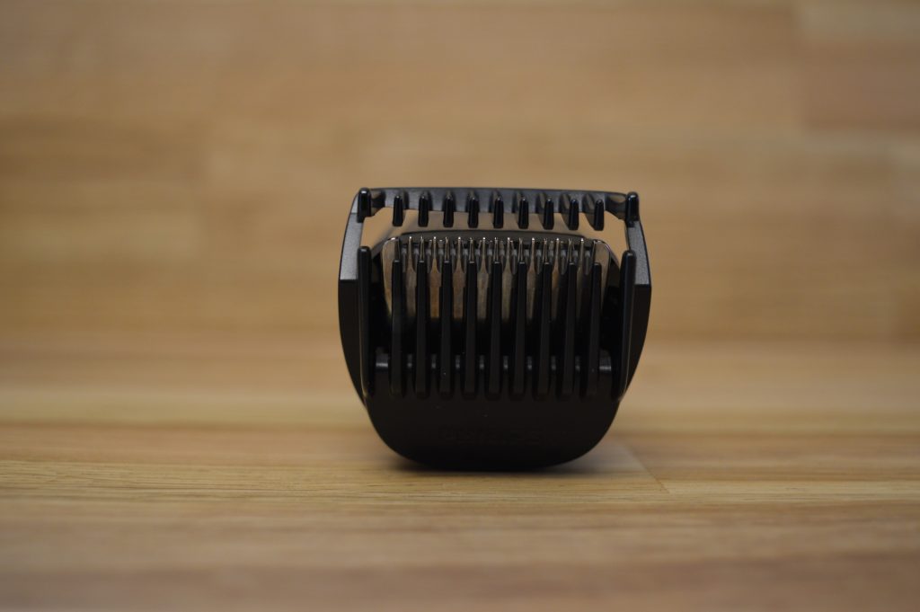 Philips BT5515-15 Bartschneider Trimmaufsatz und Klinge Detailansicht