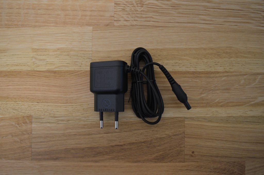 Philips BT5502-15 Bartschneider Netzteil