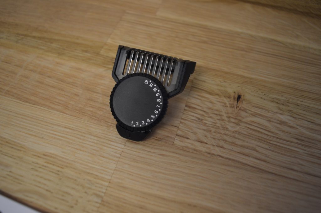 BaByliss T890E Bartschneider Kammaufsatz Detailansicht