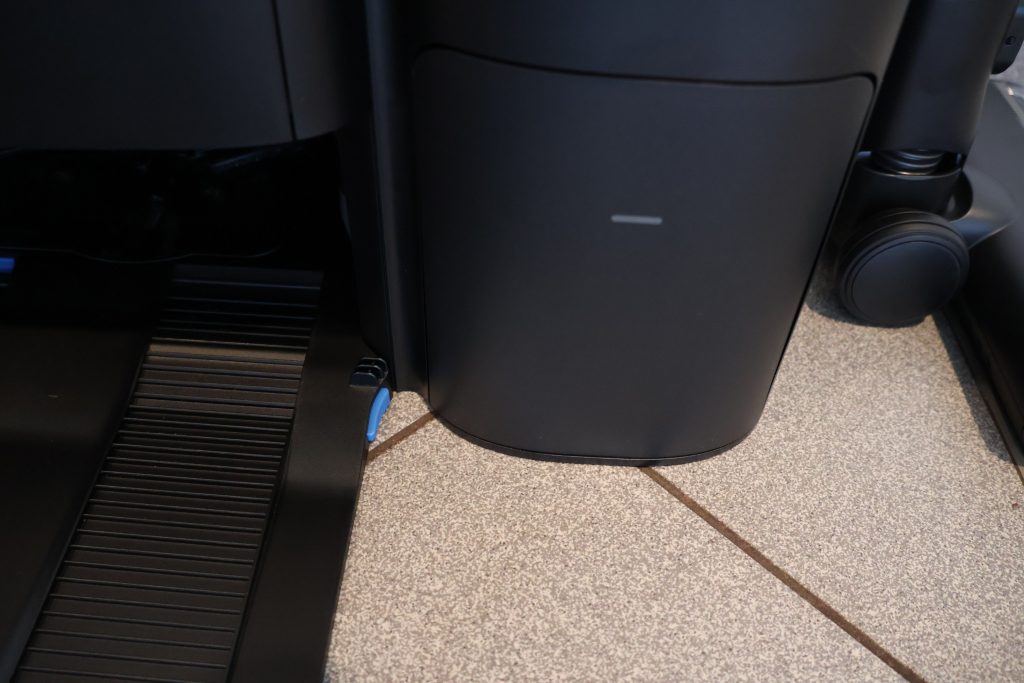 Ecovacs Deebot T30S Combo Complete Saug-Wisch-Roboter Schublade zu