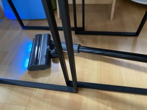 Dreame R20 Akku-Staubsauger Nutzung mit knockbarem Saugrohr