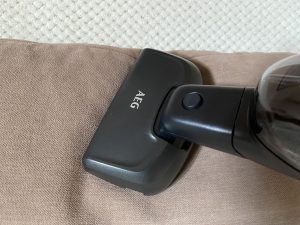 AEG QX6-1-45AN Akku Staubsauger Saugen Polster 2