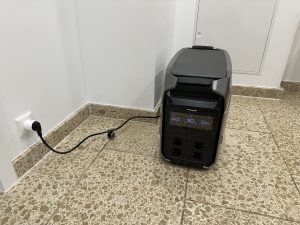 26-EcoFlow-DELTA-Pro-3-beim-laden