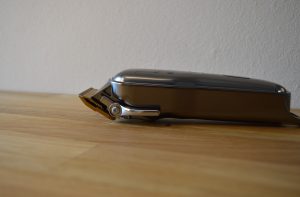 Hatteker RFC-696 Bartschneider Seitenansicht Links