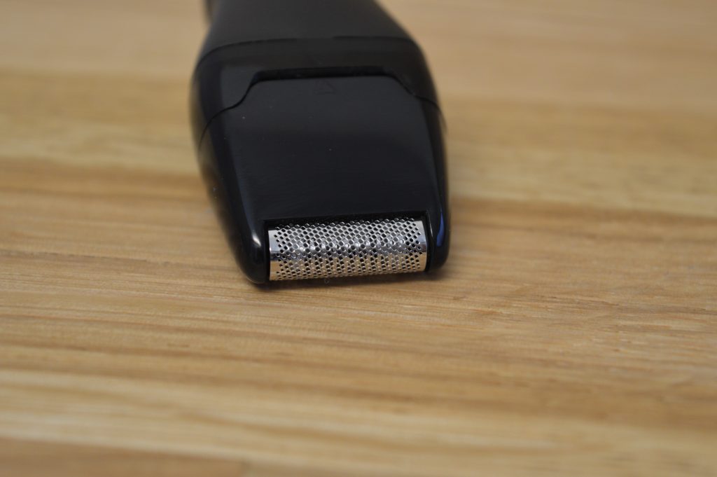Philips MG1100-16 Multigroom Bartschneider Folienrasierer Detailansicht