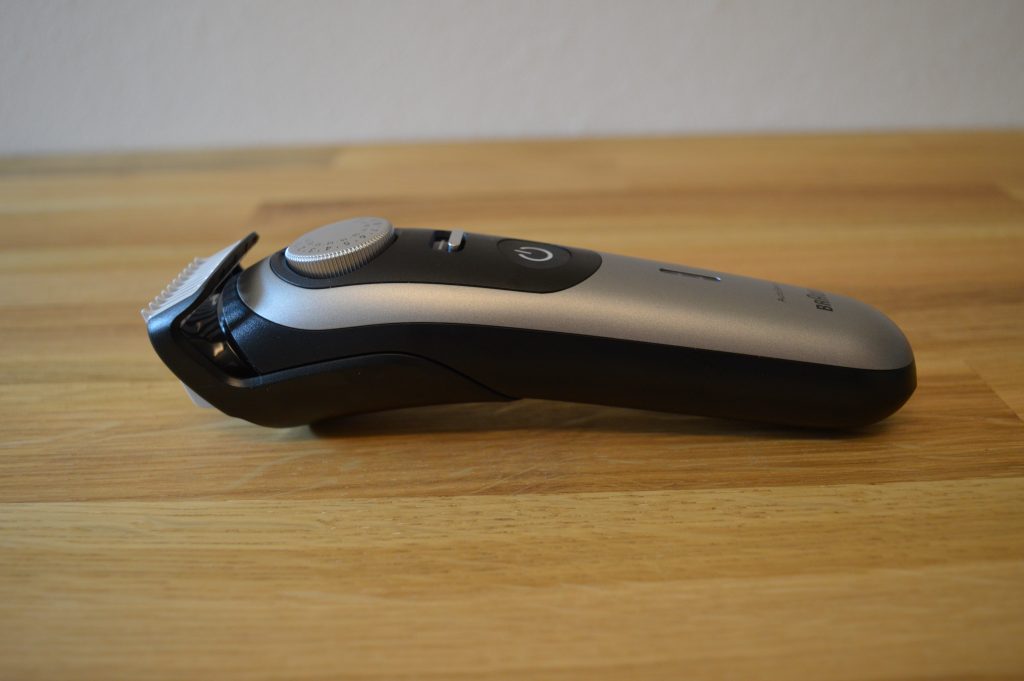 Braun BT9420 Bartschneider Ansicht Links