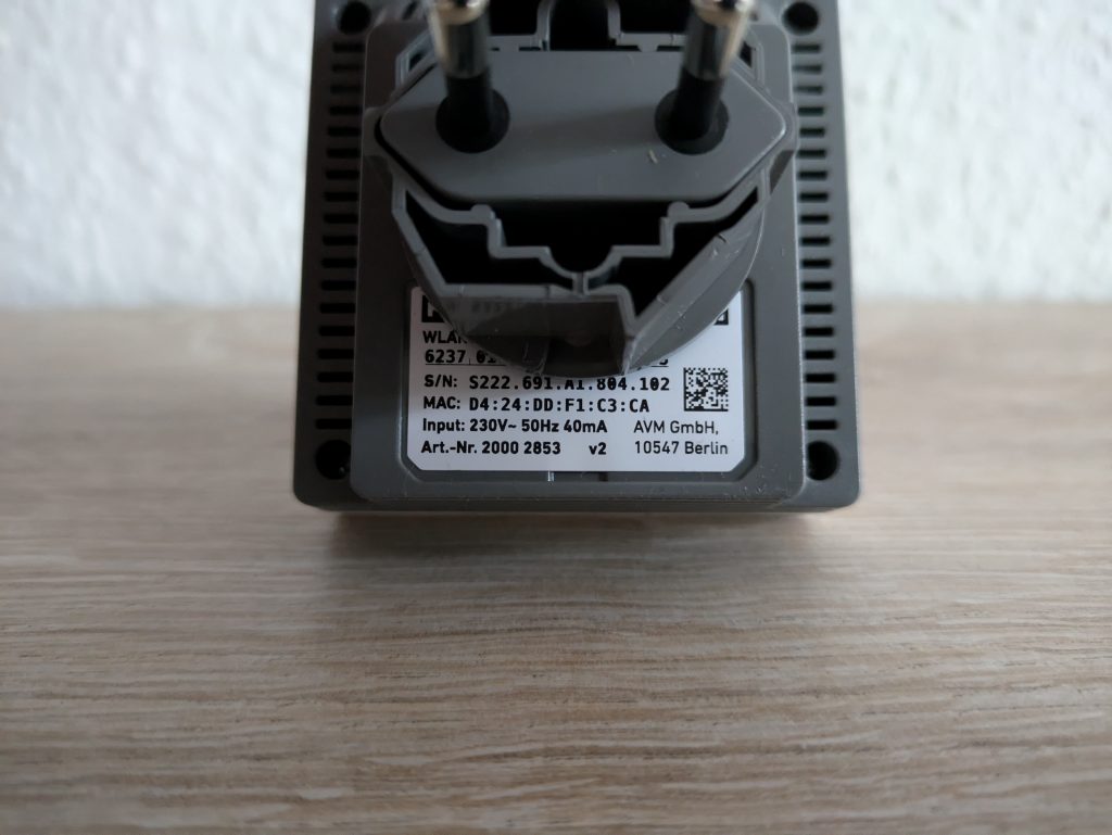 AVM FRITZ! 600 WLAN-Repeater von hinten in der Nahansicht