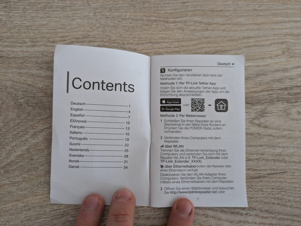 Anleitung des TP Link RE230 WLAN-Repeaters geöffnet
