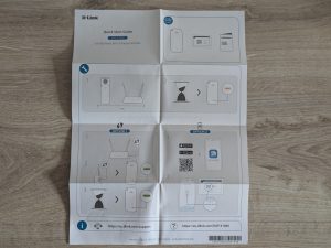 Aufgeklappte Anleitung des D-Link DAP-X1860 WLAN-Repeaters