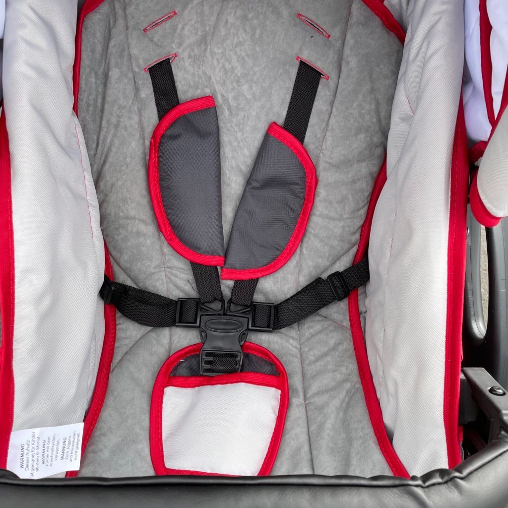 Bergsteiger Kinderwagen Babywagen Capri 3in1 Gurte