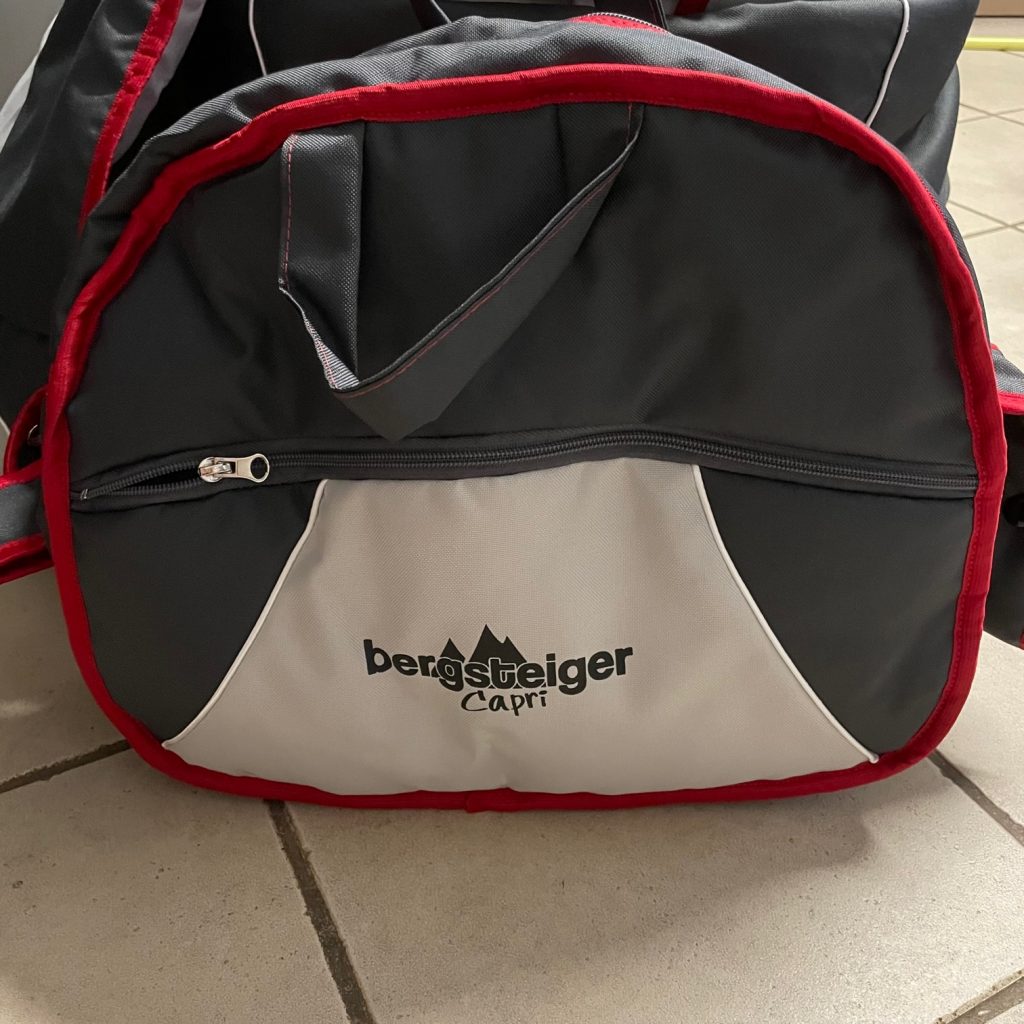 Bergsteiger Kinderwagen Babywagen Capri 3in1 Wickeltasche