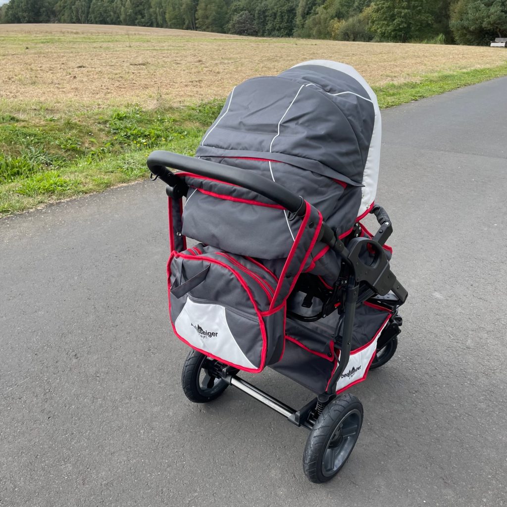 Bergsteiger Kinderwagen Babywagen Capri 3in1 von hinten