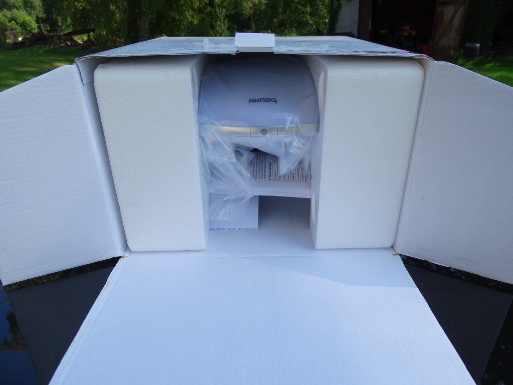 Beurer TL 50 Verpackung geöffnet