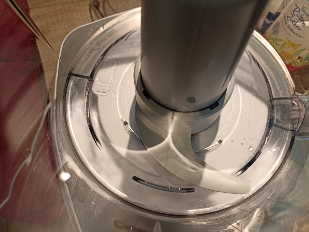 Bosch MultiTalent 8 MC812S814 Küchenmaschine, Mürbeteig zubereiten mit Knethaken