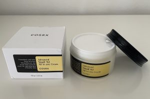 COSRX Advanced Snail 92 All in One Cream Gesichtscreme mit abgeschraubtem Deckel