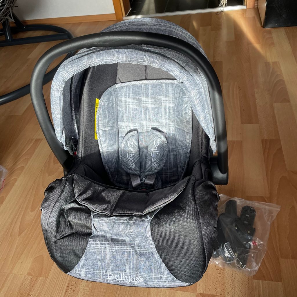 Daliya Bambino Kombikinderwagen Babyschale