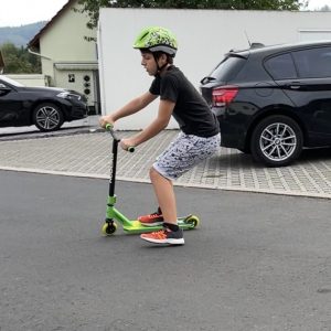 HUDORA Kids Stuntscooter Kurve