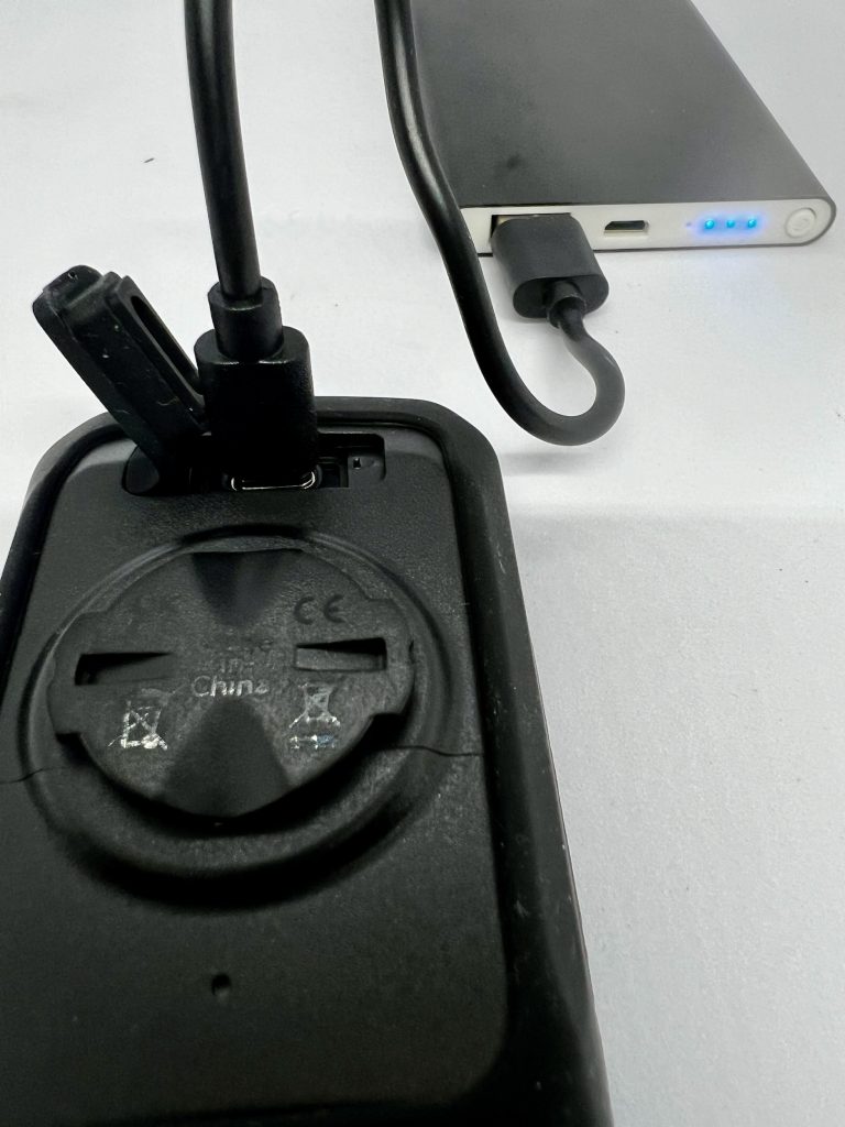 CYCPLUS M1 Fahrradcomputer Laden