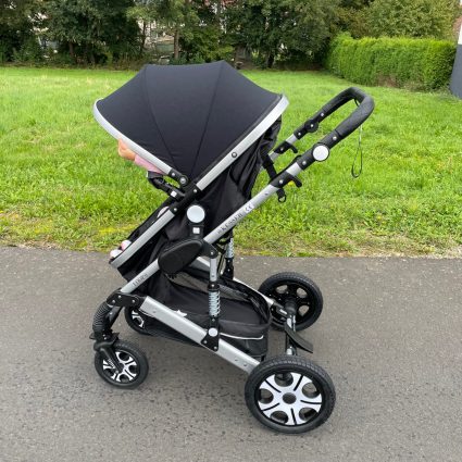 KESSER® Loops 3 in 1 Kinderwagen seitlich