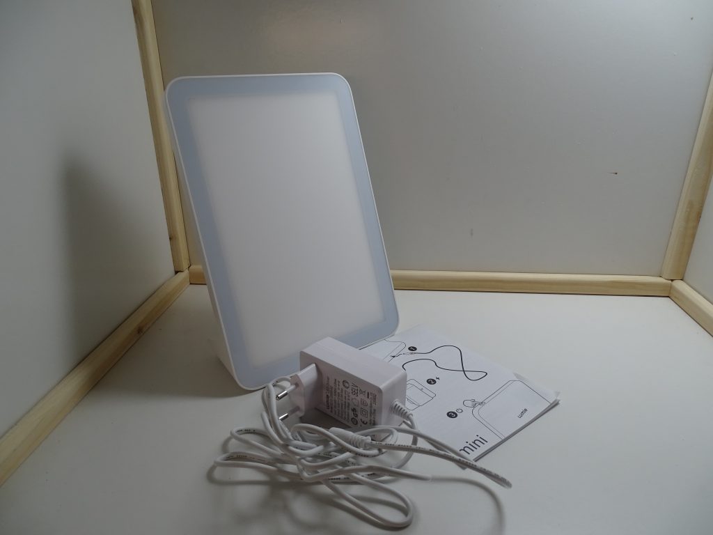 Lumie Mini Tageslichtlampe Lieferumfang