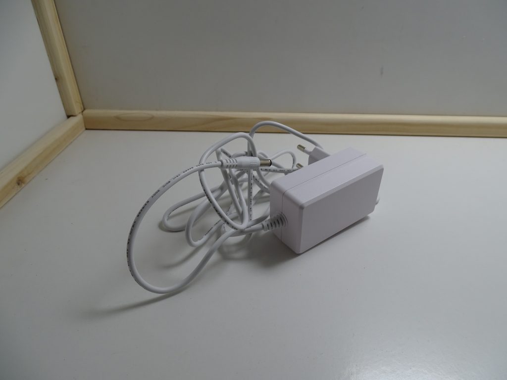 Lumie Mini Tageslichtlampe Netzteil