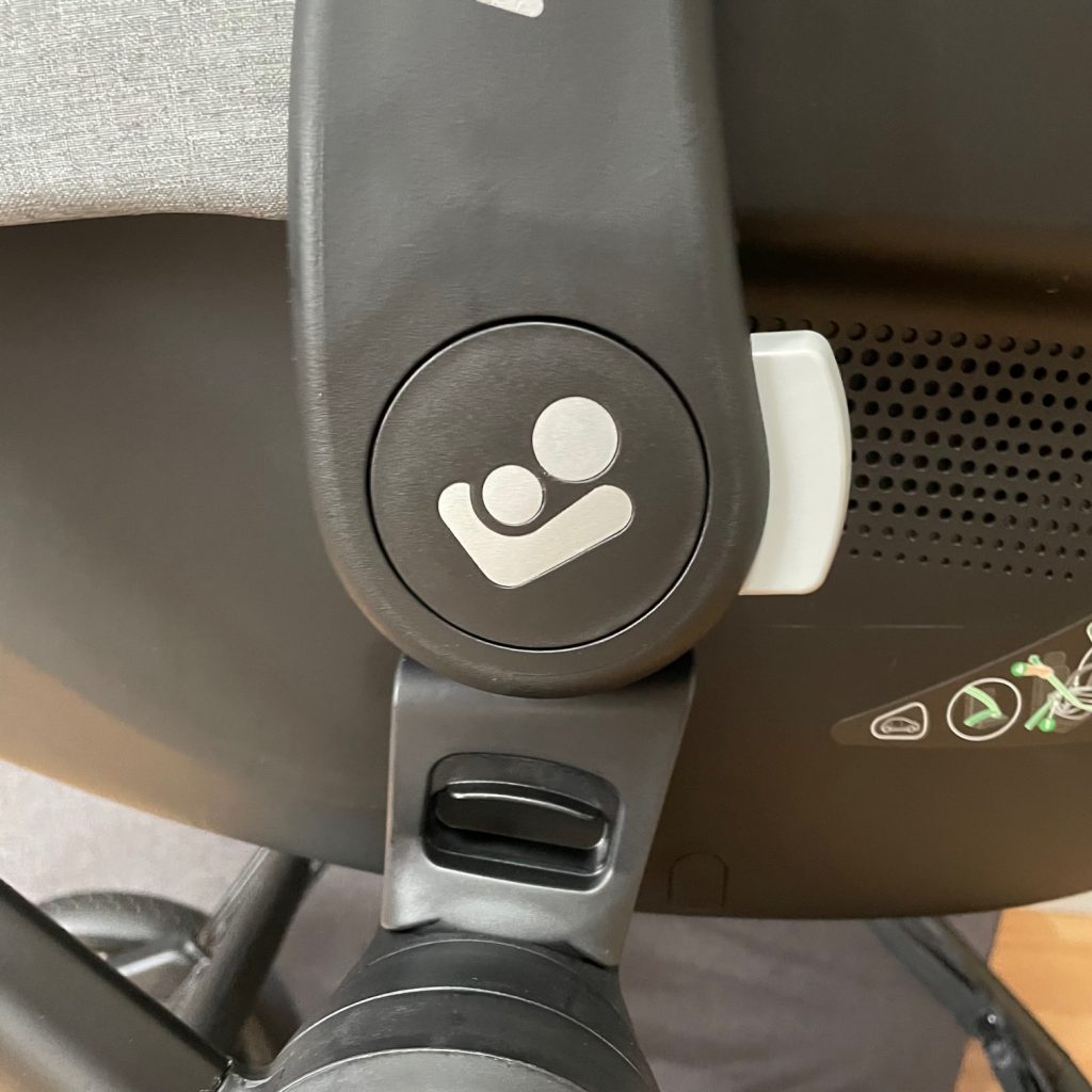 Maxi-Cosi Zelia S Trio Kinderwagen 3 in 1 Halterung