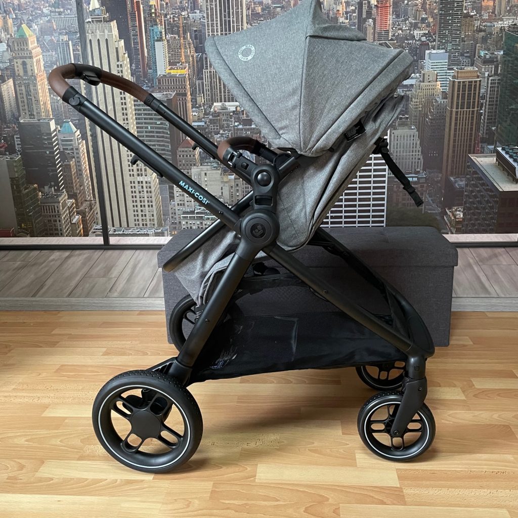 Maxi-Cosi Zelia S Trio Kinderwagen 3 in 1 Seitenansicht