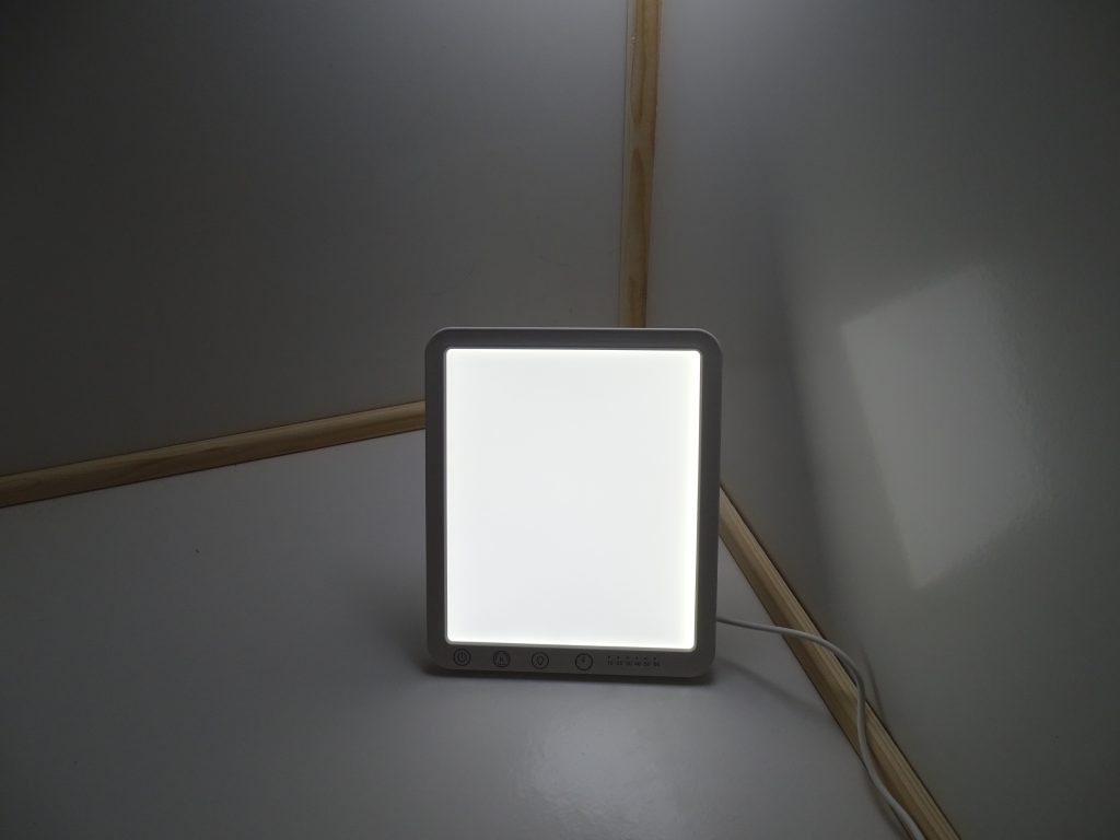 Sotipevs-Tageslichtlampe Helligkeit einstellbar