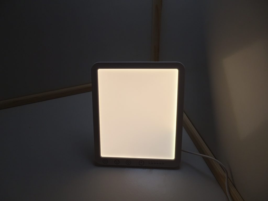 Sotipevs-Tageslichtlampe verstellbare Helligkeit